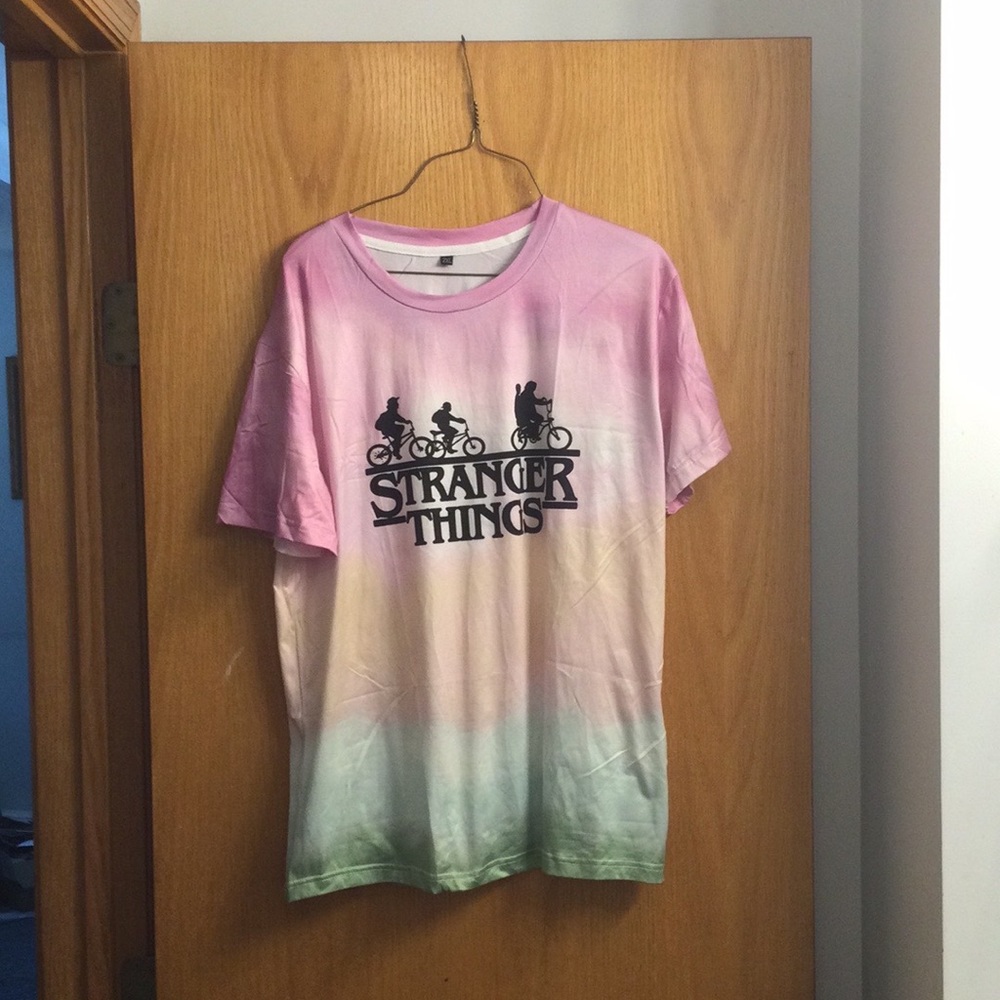 Shade of 3 colors pink orange and green